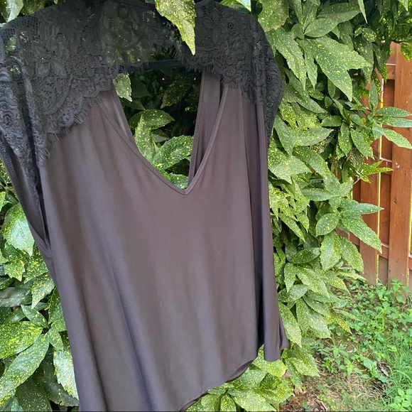 Forever 21 Size 2X Black Shirt - Picture 6 of 16